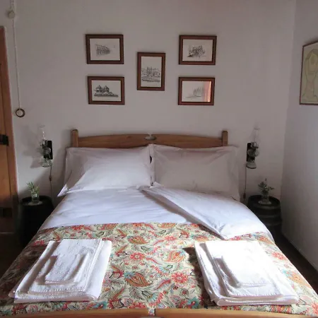 O Antigo Lagar Cinco Ribeiras