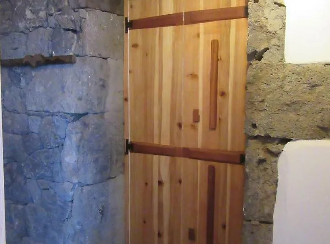 O Antigo Lagar Апартаменты Cinco Ribeiras